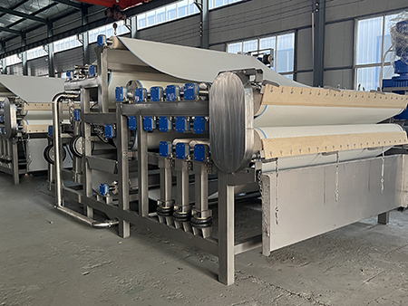 文字幕人妻熟女人妻科普:【帶式果汁壓榨機(jī)】的結構介(jiè)紹<三>